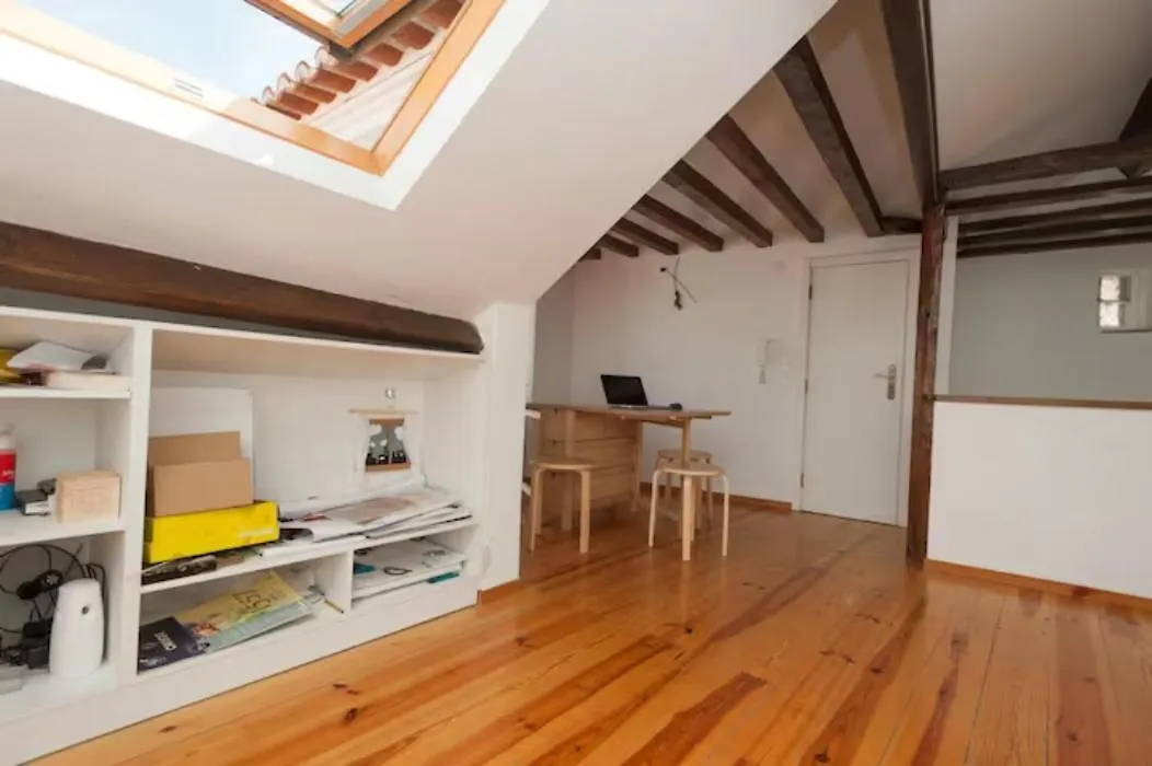 Sao Miguel Apartments Лиссабон